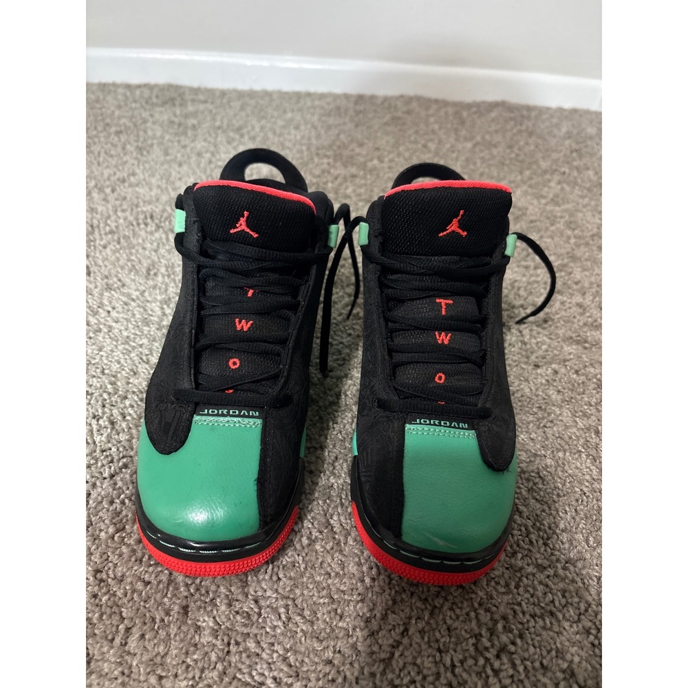 Jordan Two Trey Kids Black Green/infrared DQ8431-003 Mid Top Shoes size 6Y